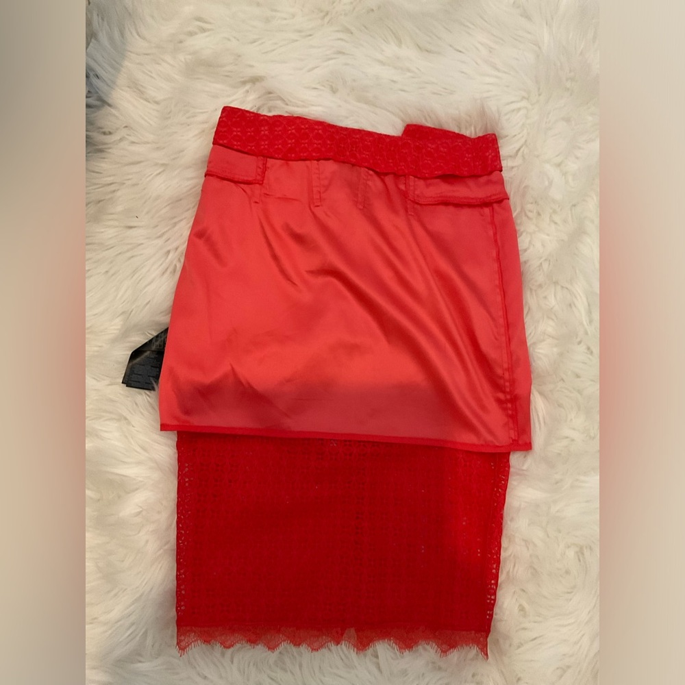 MARCIANO LACE PENCIL SKIRT - Picture 8 of 11